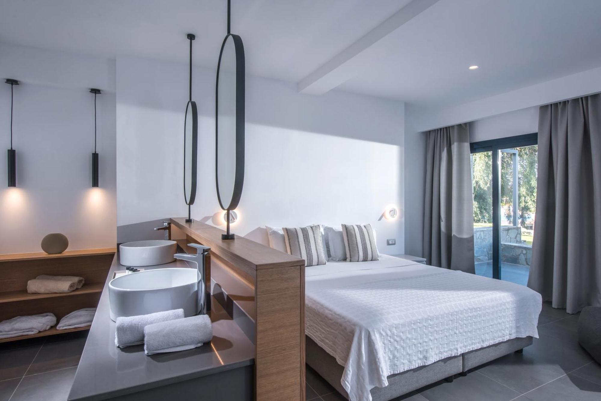 Peninsula Resort&Spa Agia Pelagia  Luaran gambar